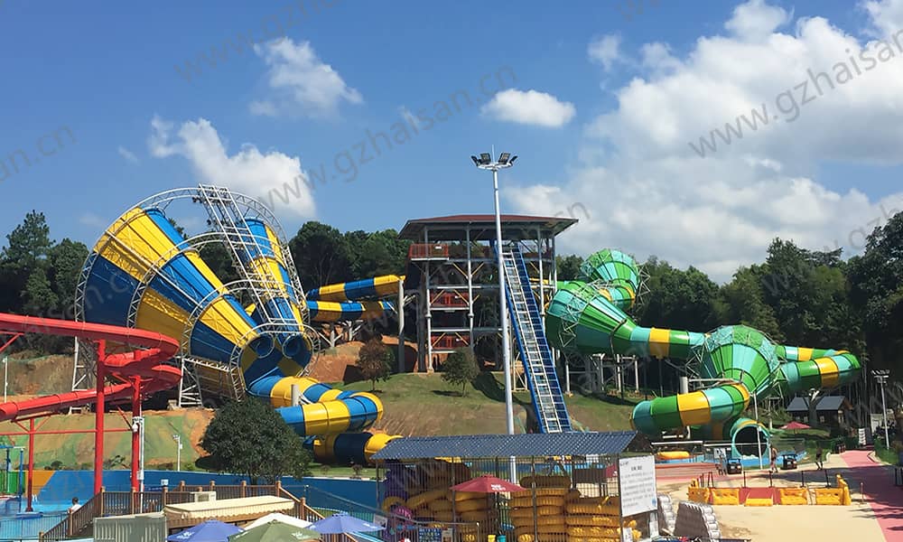 湖南长沙乐水魔方水世界超级龙卷风、暴风谷组合滑道