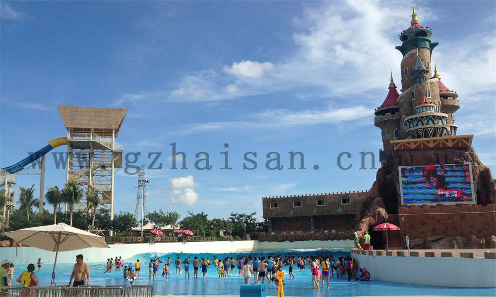 如何进行水上乐园设备的润滑保养？