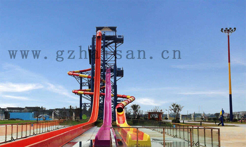 水上乐园应该怎么建造才会引起大家的注意